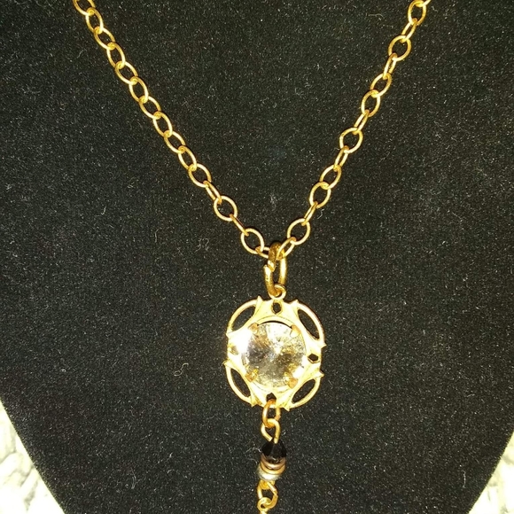 Jewelry - Picture 3 of 4